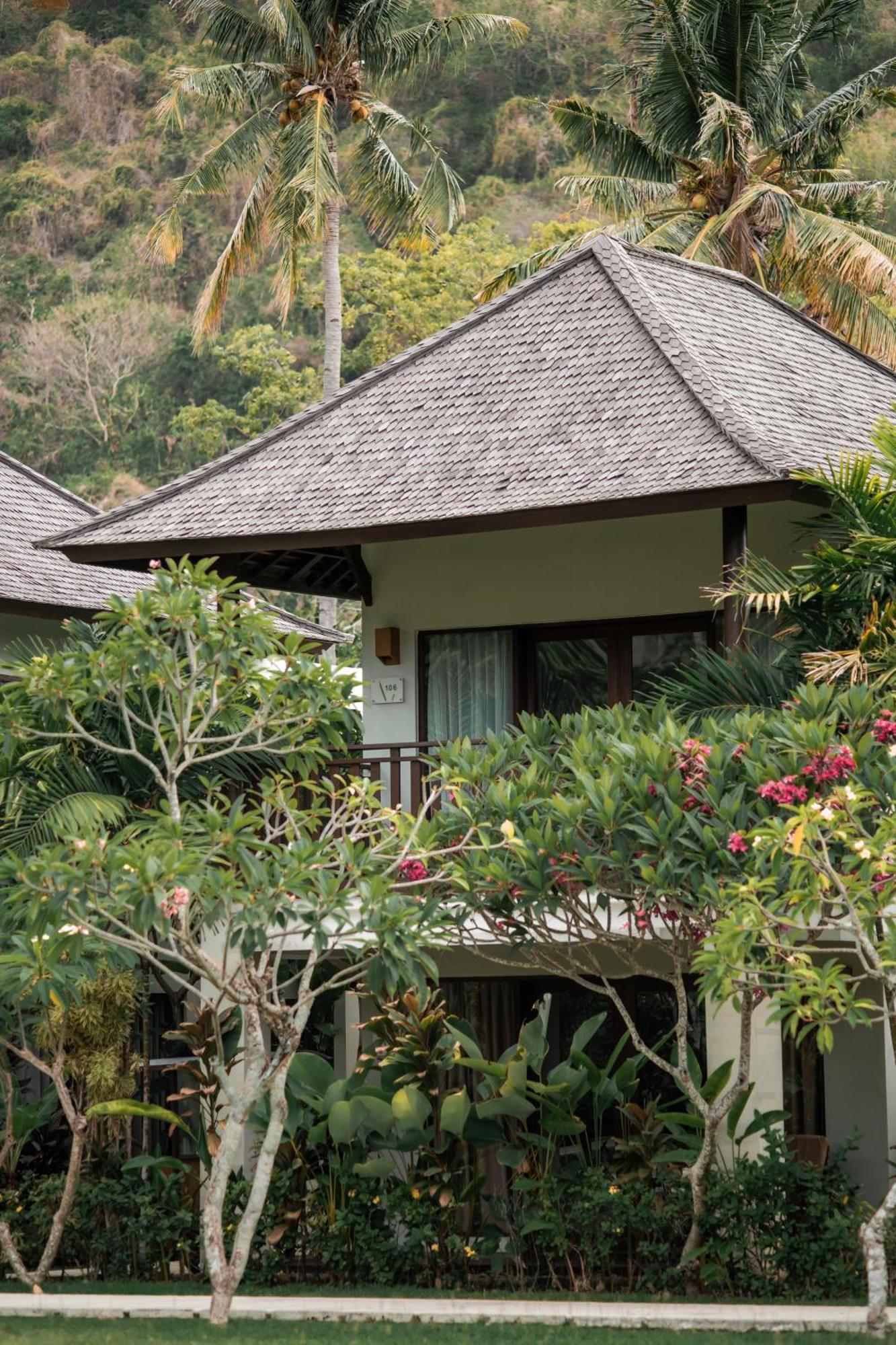 Living Asia Resort And Spa Senggigi Εξωτερικό φωτογραφία