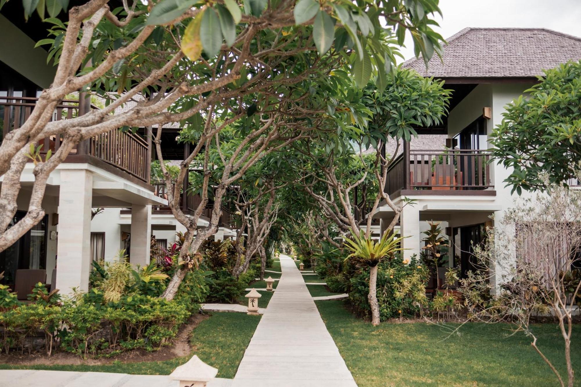 Living Asia Resort And Spa Senggigi Εξωτερικό φωτογραφία