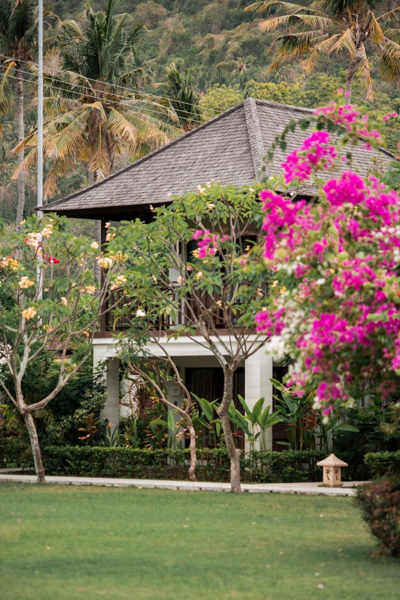 Living Asia Resort And Spa Senggigi Εξωτερικό φωτογραφία