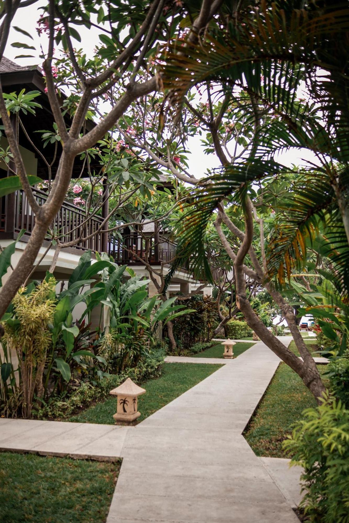 Living Asia Resort And Spa Senggigi Εξωτερικό φωτογραφία