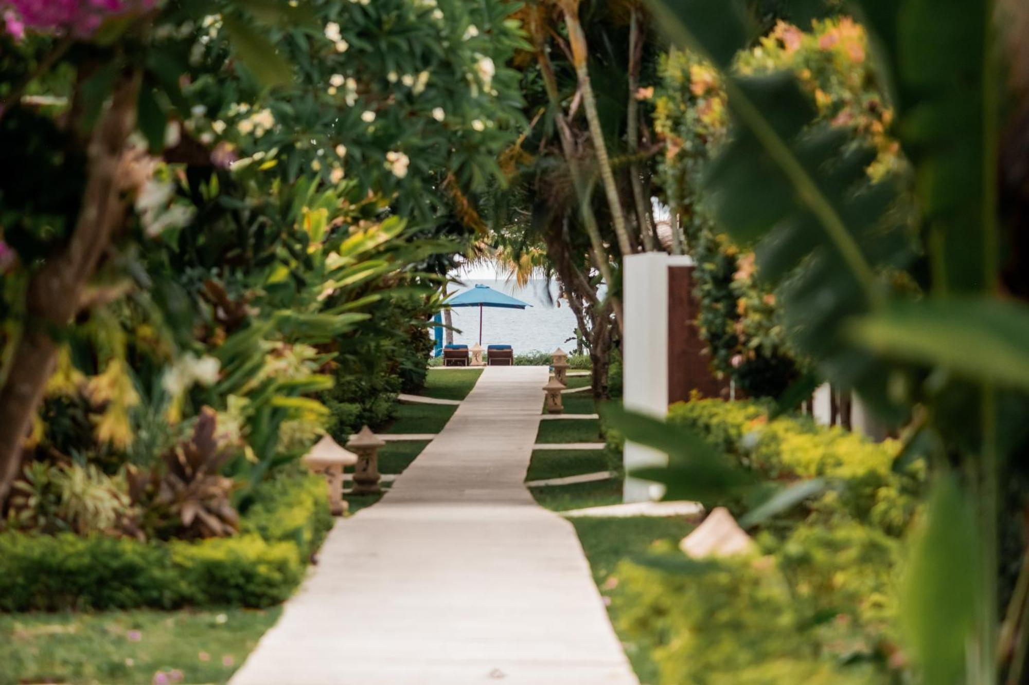 Living Asia Resort And Spa Senggigi Εξωτερικό φωτογραφία
