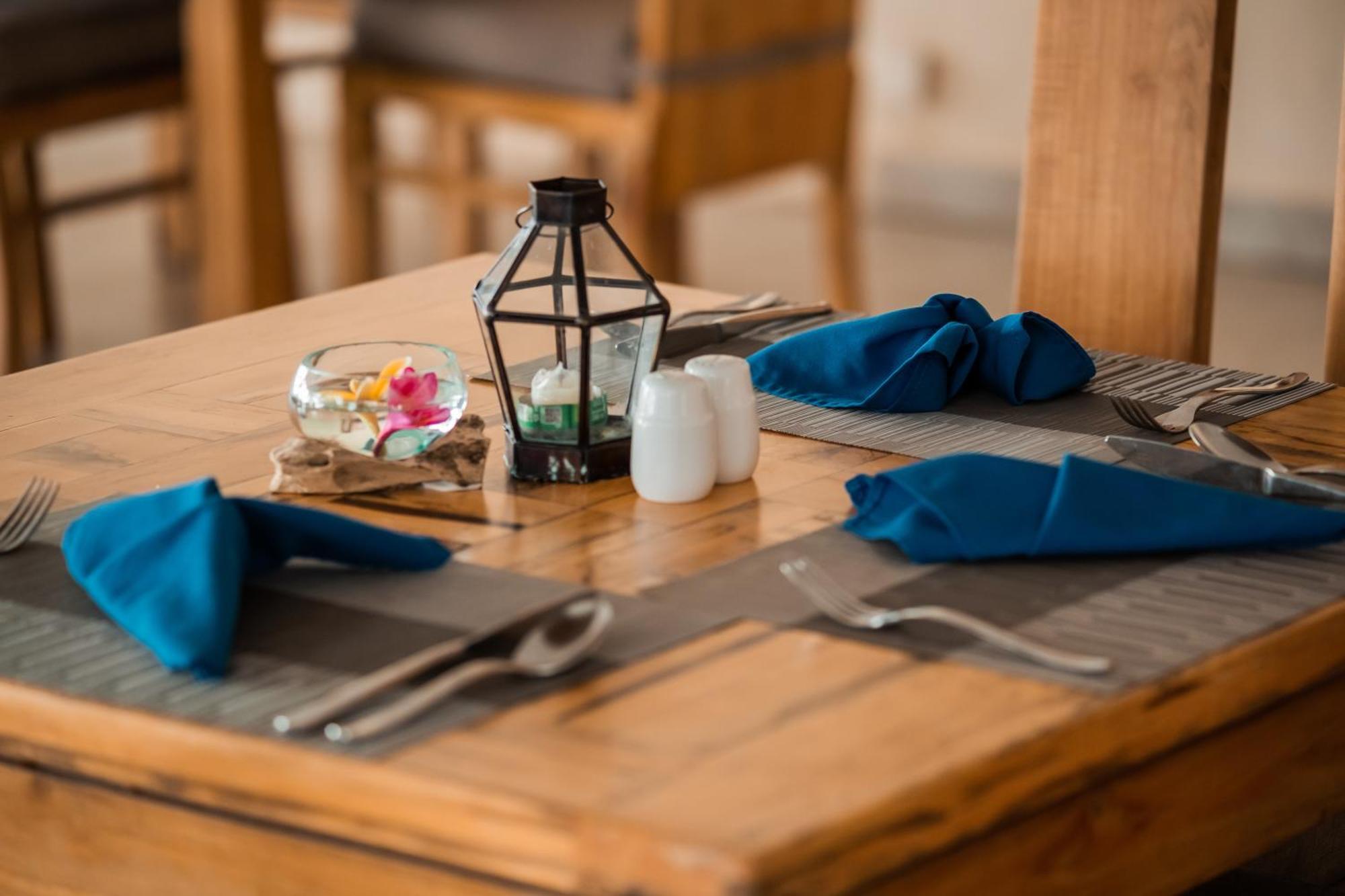 Living Asia Resort And Spa Senggigi Εξωτερικό φωτογραφία