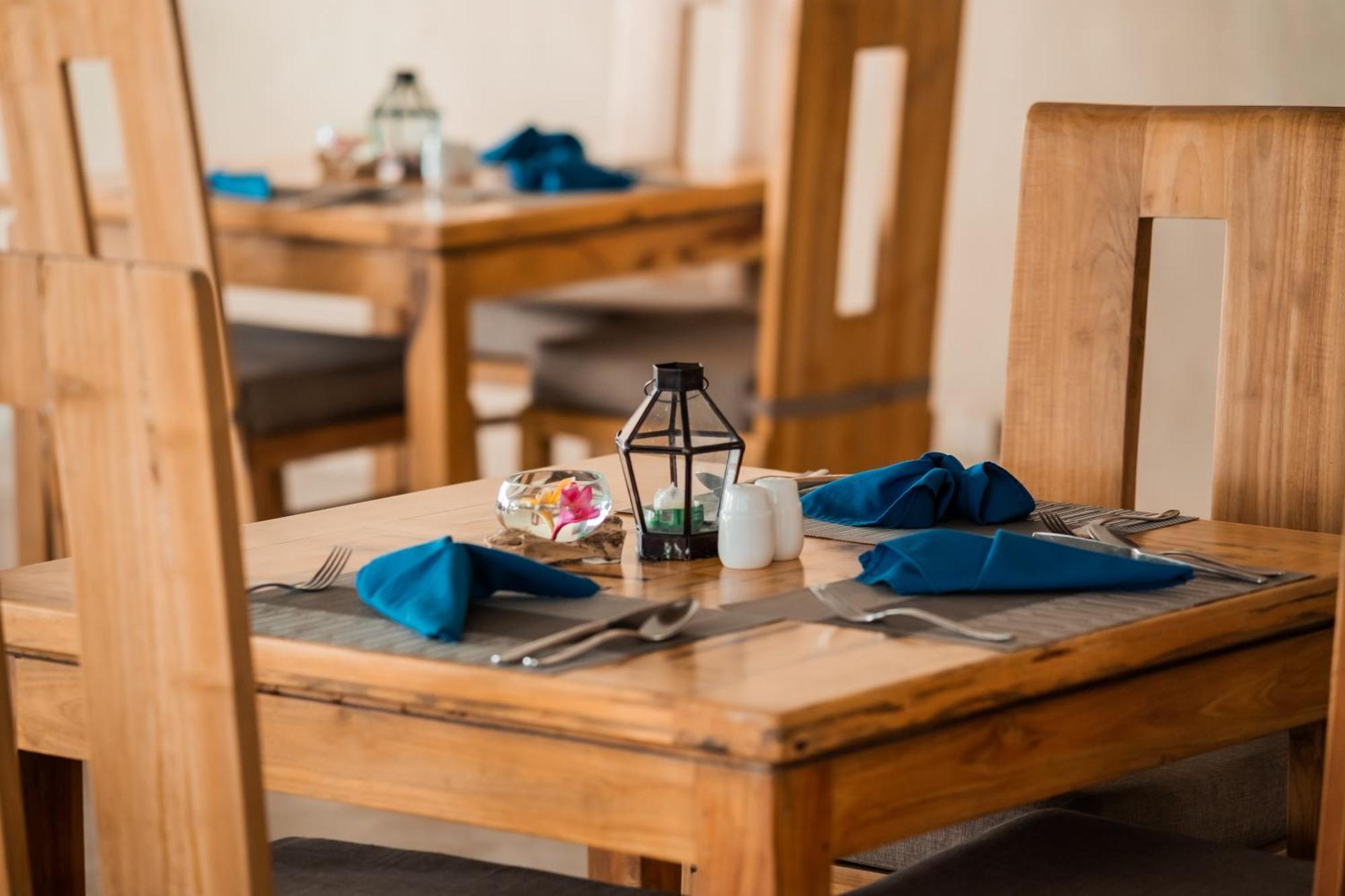 Living Asia Resort And Spa Senggigi Εξωτερικό φωτογραφία