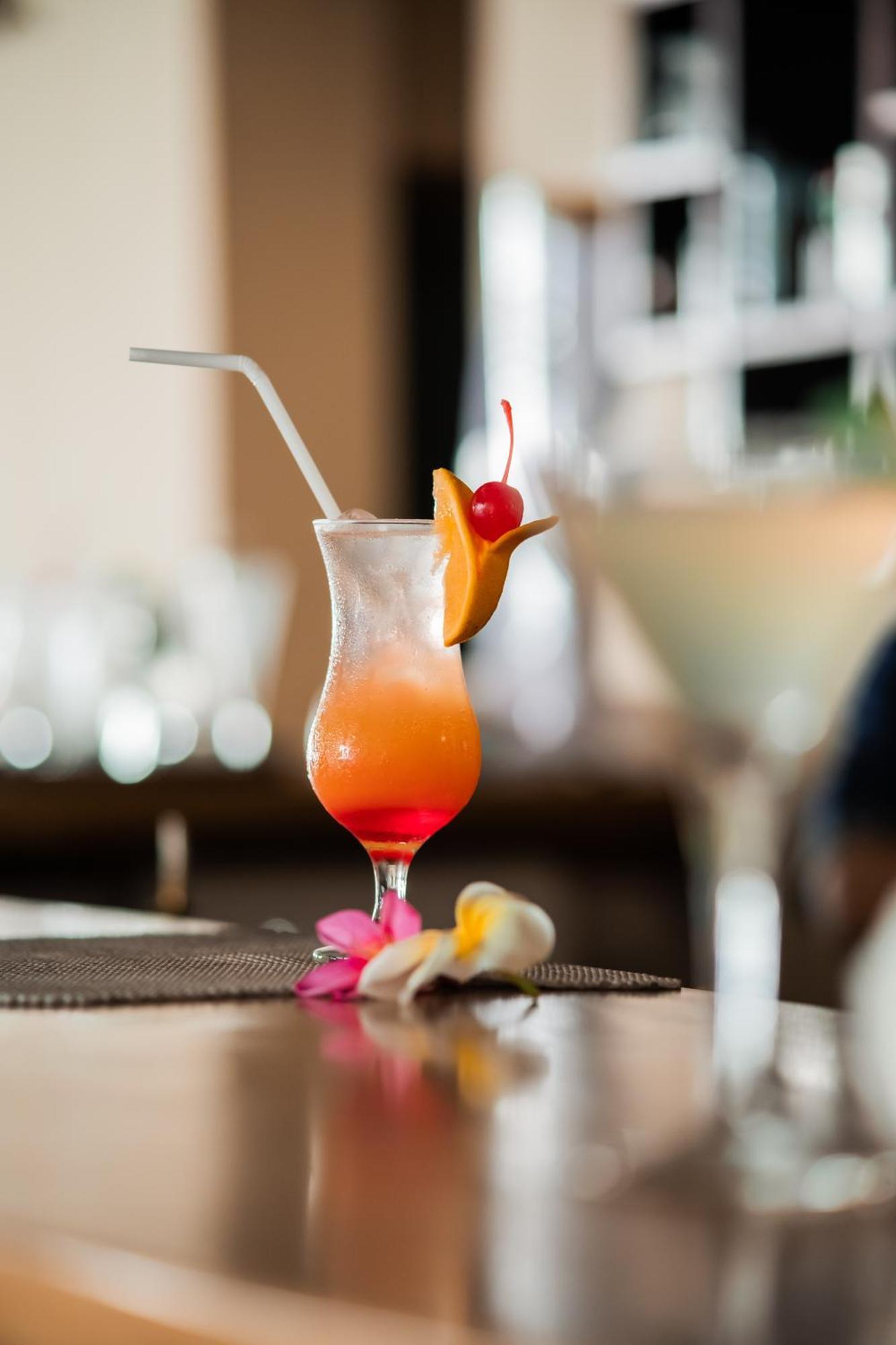 Living Asia Resort And Spa Senggigi Εξωτερικό φωτογραφία